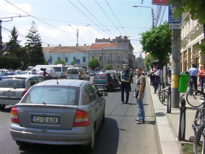 Maşinuţe de hârtie pentru şoferii clujeni VIDEO