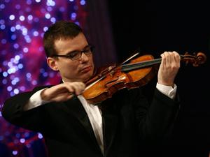 Alexandru Tomescu prefaţează concertul de mâine de la Cluj cu o conferinţă