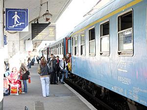 Trenul Cluj - Oradea, suspendat 