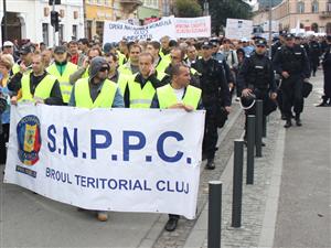 Lider de sindicat din poliţie: “A ajuns cuţitul la os!” 