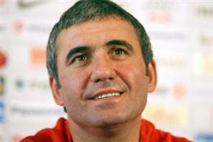SONDAJ: Hagi, Olăroiu și Boloni, variantele pentru naționala României. Pe cine vreți selecționer?