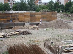 Fabricile “imobiliare” îşi revin: şantier la Napolact