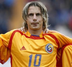 Salariul de 150.000 de euro pe an oferit lui Deac de CFR Cluj nu l-a mulţumit pe fotbalist