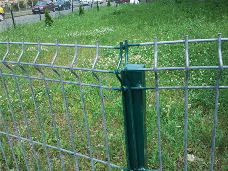 Apostu despre gardurile metalice din Cluj: 