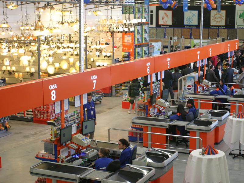 Valul doi de bricolaj la BauMax şi Dedeman