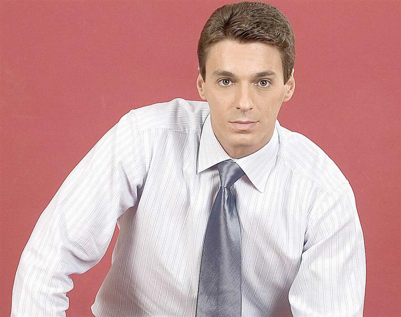 Mircea Badea va prezenta ştiri la Antena 3