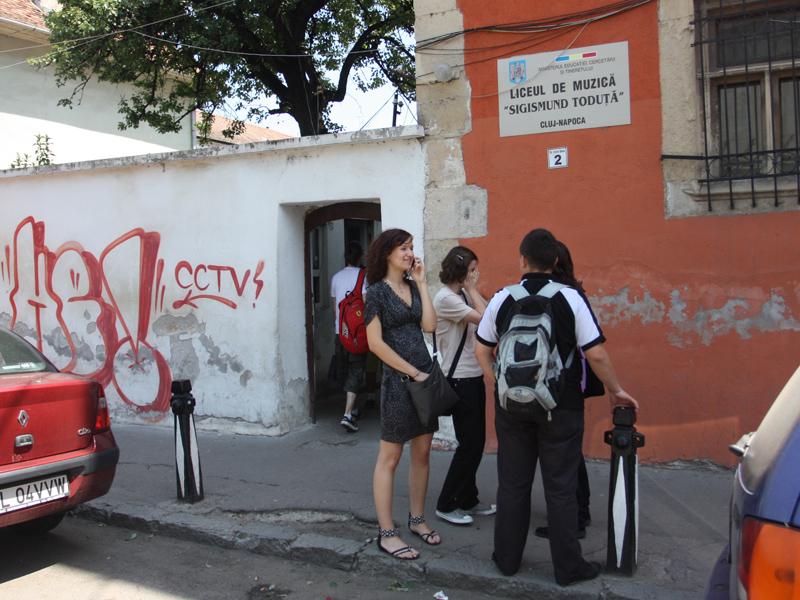 Elevii clujeni au dat proba la limba maternă  