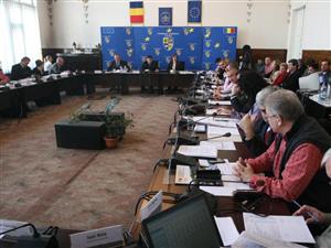 Ceartă în CJ Cluj pe tema referendumului pentru reorganizarea judeţului