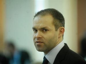 BAC 2011. O absolventă cu 10 din Cluj îl critică pe Funeriu