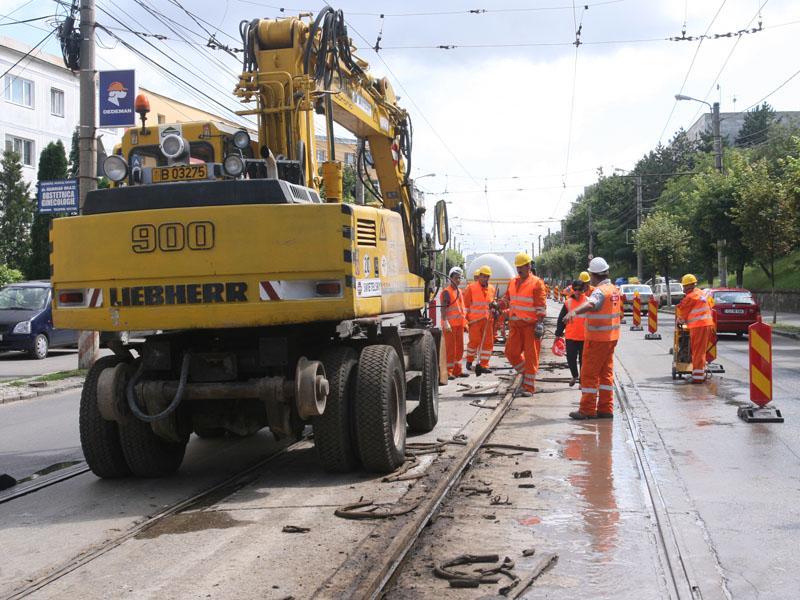 Reabilitarea liniei de tramvai, duminica la ora 23: mănăşturenii au chemat Poliţia
