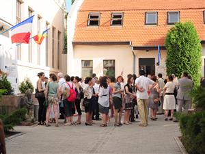 Sărbătoare, în prag de despărţire, la Centrul Cultural Francez