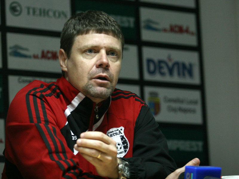 Selymes spune că şi-a făcut temele: “CFR Cluj nu mă poate surprinde”