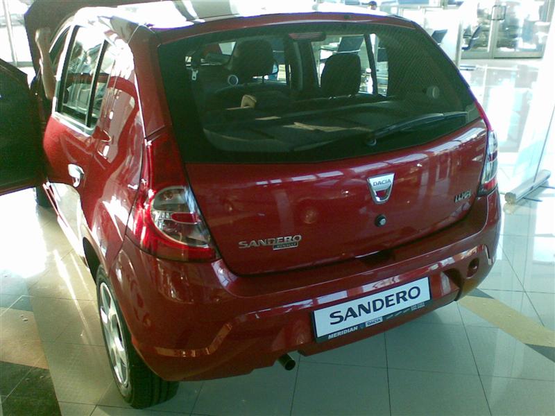 Reclamă la Dacia: francezii râd de se prăpădesc VIDEO