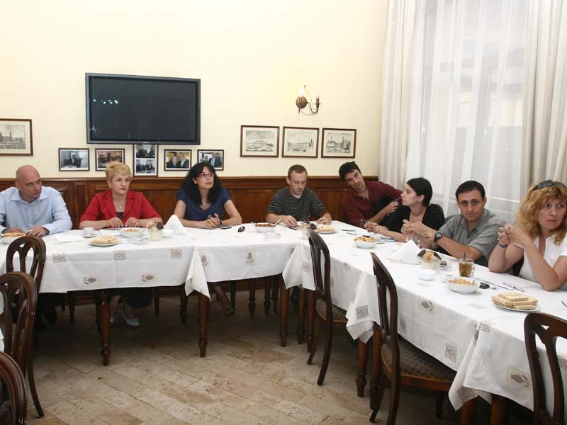 PNL propune un fond de împrumut pentru administraţiile locale