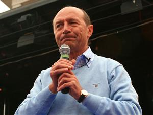 Băsescu prezice falimentul companiilor de stat