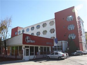 Farmec îşi modernizează spaţiile de birouri