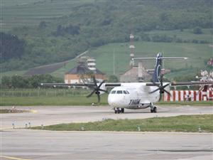 Lucrările la noua pistă a aeroportului din Cluj, blocate din nou de contestaţii