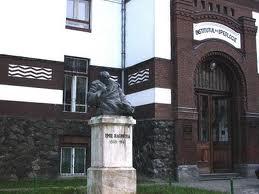 Cercetătorii sunt cei care dotează Institutul de Speologie 