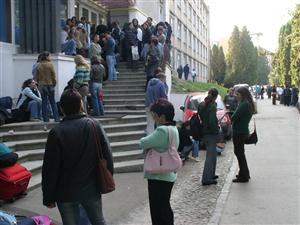 Eşecurile de la bac scad chiriile la Cluj       