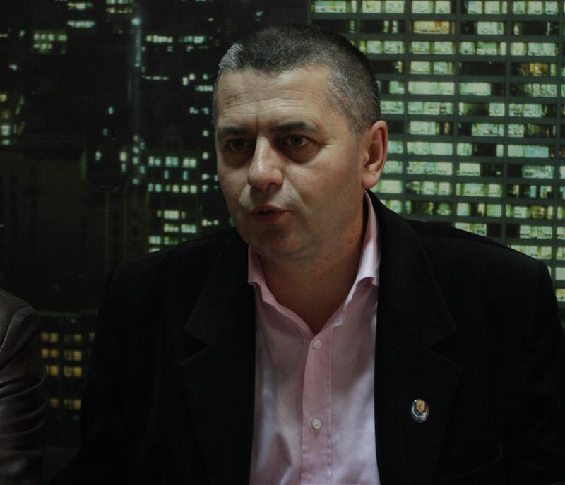 Giurgiu cere modificarea legii privind acordarea indemnizaţiilor pentru copii