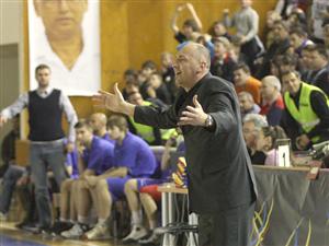 Ţenter: “Cluburile să pună accent pe creşterea juniorilor”     