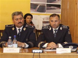 Gaia şi Călugăr conduc Poliţia primăriei        