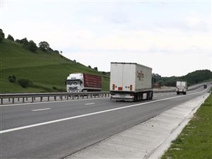 Autostrada Transilvania, continuată deocamdată cu un drum judeţean   