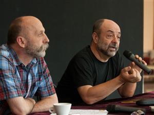 Spectacol-cină, cu două feluri de mâncare şi violenţă domestică, la Teatrul Maghiar