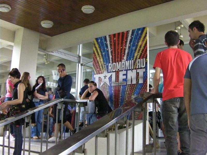 Agenda de weekend: “Românii au talent” şi târg de cărţi