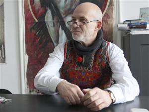 Sunt mari, dar au avut şi ei prima zi de şcoală       