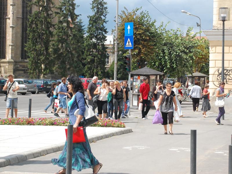 Aproape 3.000 de solicitări de angajare pentru recensământul populaţiei  