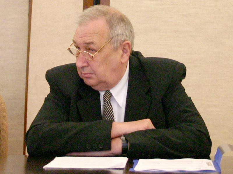 De o lună, deputaţii nu-s în stare să “constate” că-s mai puţini cu unul