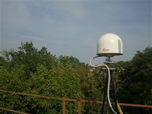 Singurul echipament de calcul GPS din Cluj poate urmări peste 20 de sateliţi simultan