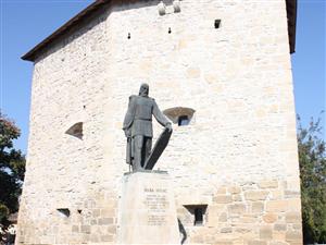 250 de Biblii rare, expuse la Cluj de astăzi. Între ele, cea mai mică Biblie din lume