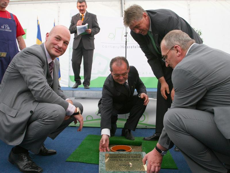 Transformarea Cartierului Tineretului în parc fotovoltaic a ajuns în instanţă         