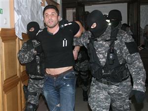 Gore, judecat pentru tentativă de omor !      