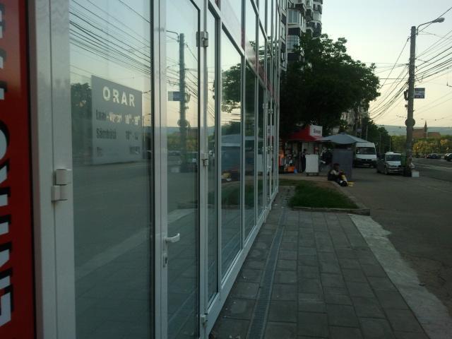 Lacăt pe magazinul deschis în spaţiul Pritax din Mănăştur, după doar 6 luni