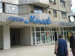 Clujenii nu se înghesuie să vadă filme gratis în cel mai nou cinematograf din oraş: 30 spectatori, media pe proiecţie