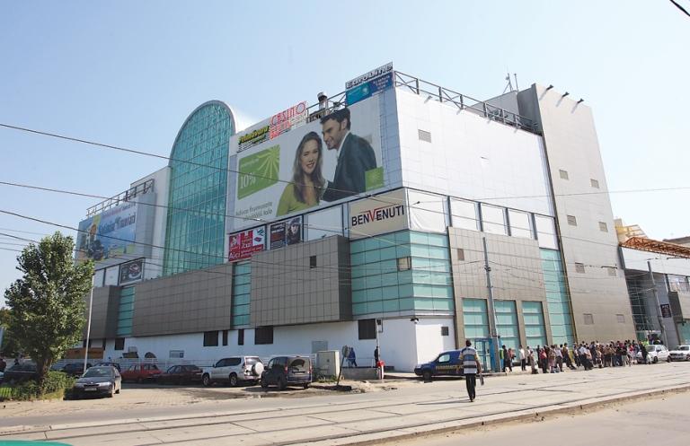 Mall din Capitală intrat în faliment, vândut de clujeni