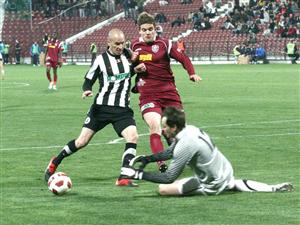 Primă istorică: 15.000 de euro iau fotbaliştii de la CFR dacă înving pe Dinamo şi 