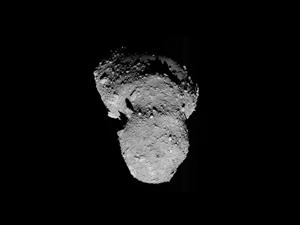 Un asteroid de mărimea unui portavion va trece marți la mică distanţă de Terra