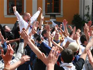 RJ redevine lider: 