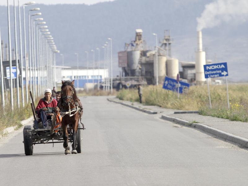 Nokia dă salarii de lumea a treia la Cluj       