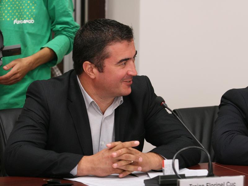 Consilierul judeţean acuzat de conflict de interese demisionează astăzi