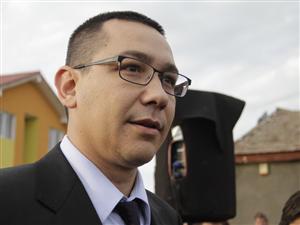Ponta riscă să rămână singur în războiul cu Geoană