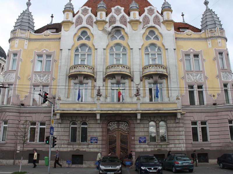 Cele mai controversate licitaţii (I): mandatul 2000-2004          