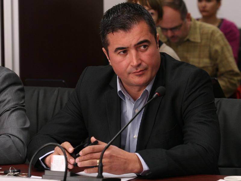 Cine îl înlocuieşte pe incompatibilul Traian Cuc