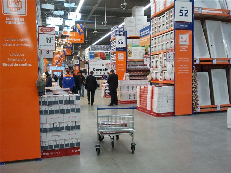 Dedeman, în scandalul arestării lui Apostu: am avut un singur contract cu soţia sa, pentru cumpărarea terenului VIDEO