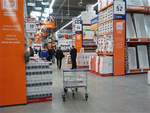 Dedeman, în scandalul arestării lui Apostu: am avut un singur contract cu soţia sa, pentru cumpărarea terenului VIDEO