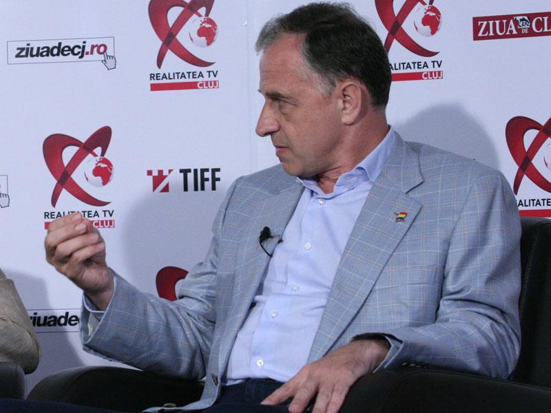 Geoană, exclus din PSD, acuză partidul de mentalitate bolşevică. 